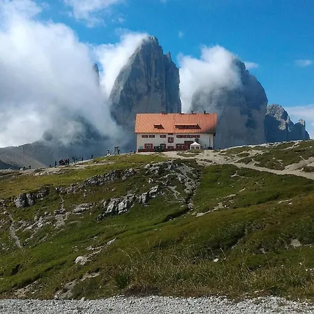 Balcone Sulle Dolomiti 2 Apartment